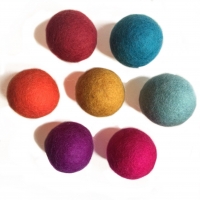 PAPOOSE - craft felt pompoms 5cm